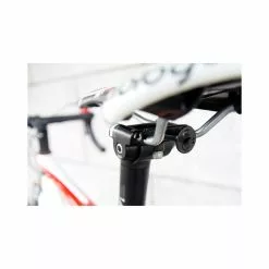 Infini R&uuml;cklicht Turbo Schwarz -E-BIKE shop infini ruecklicht turbo schwarz4