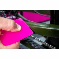 Muc-Off Application Squeegee 9 Muc-Off Application Squeegee -E-BIKE shop muc off application squeegee4